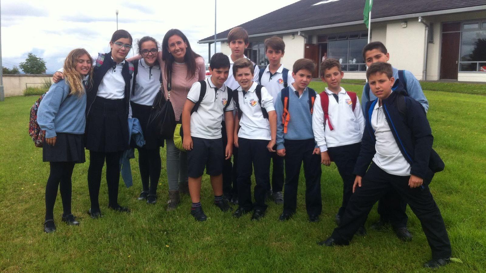 Los alumnos de 5º y 6º  de Primaria ya estamos en Irlanda